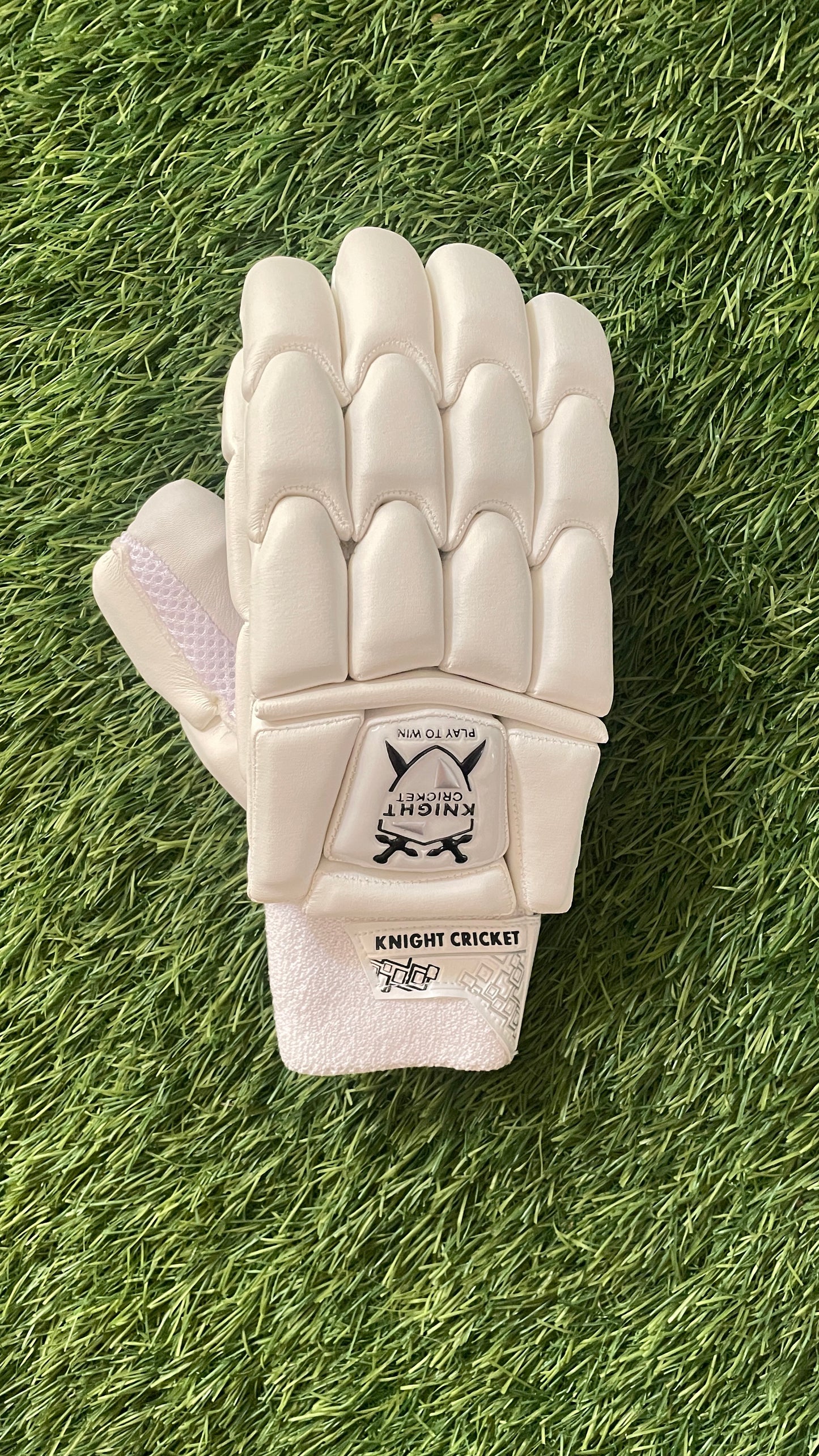 Knight Cricket Batting Gloves (SPLIT FINGER)